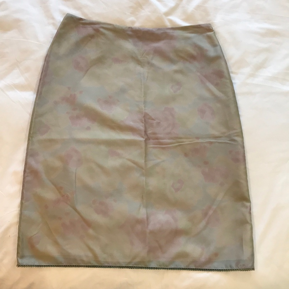 DKNY Size 10 pencil skirt
